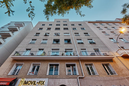 Piso de lujo en Madrid con encanto contemporáneo en Alcalde Sainz de Baranda