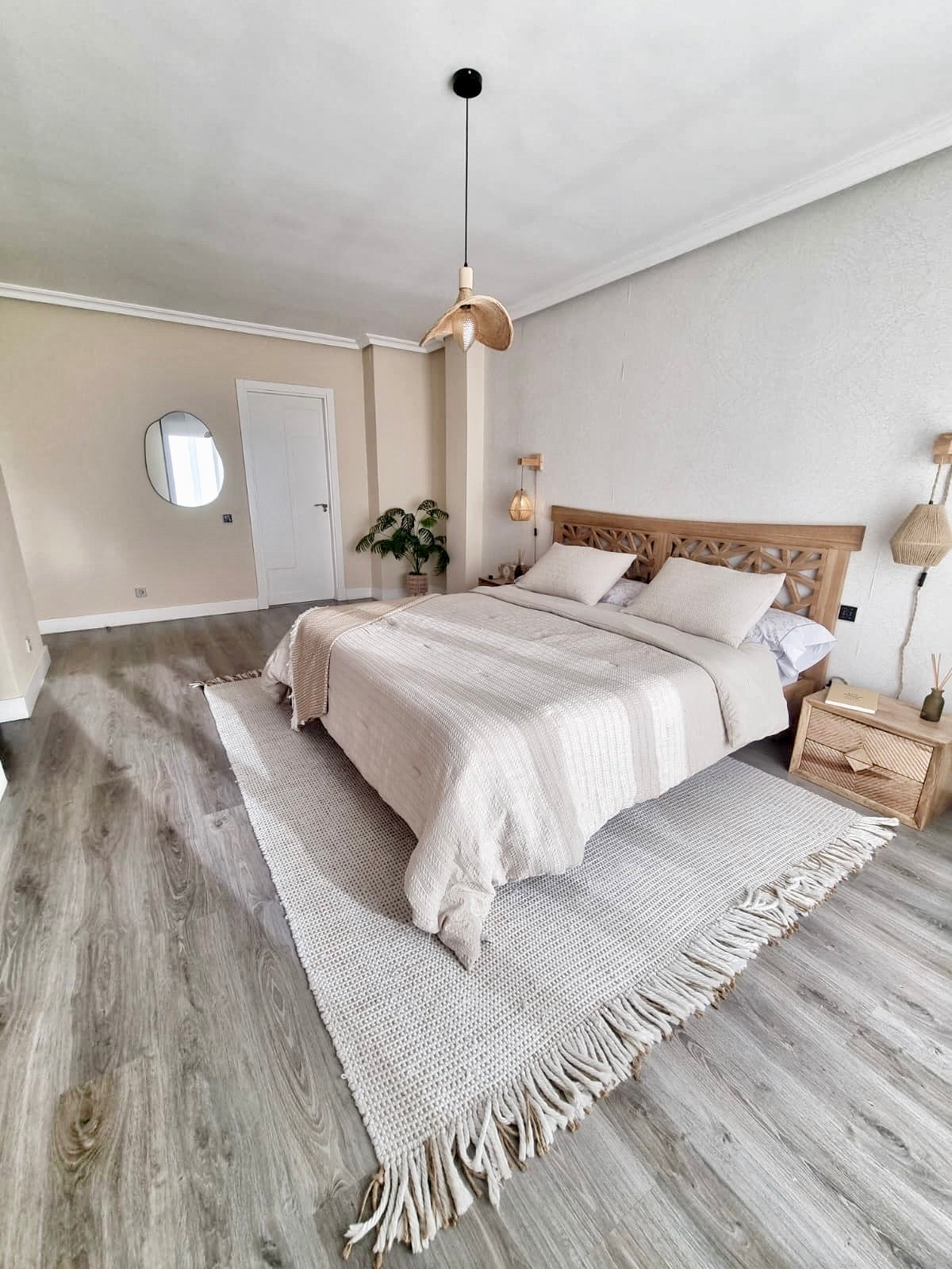 Chalet pareado en Seseña con jardín y piscina privada