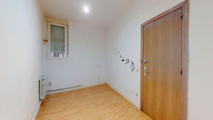 Piso luminoso en Madrid con acceso independiente en la calle Madera
