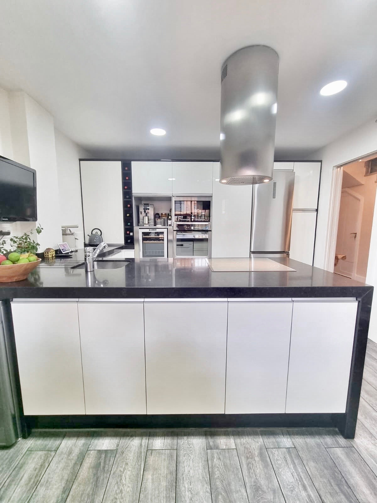 Chalet pareado en Seseña con jardín y piscina privada