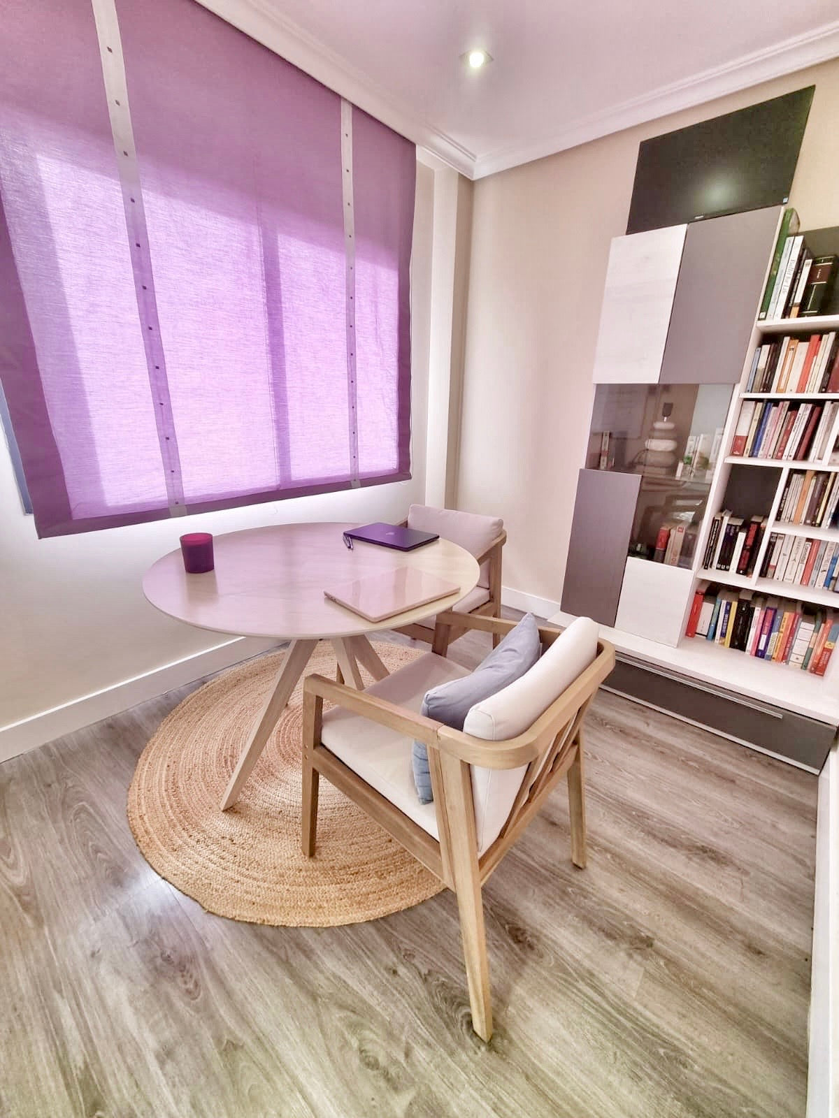 Chalet pareado en Seseña con jardín y piscina privada