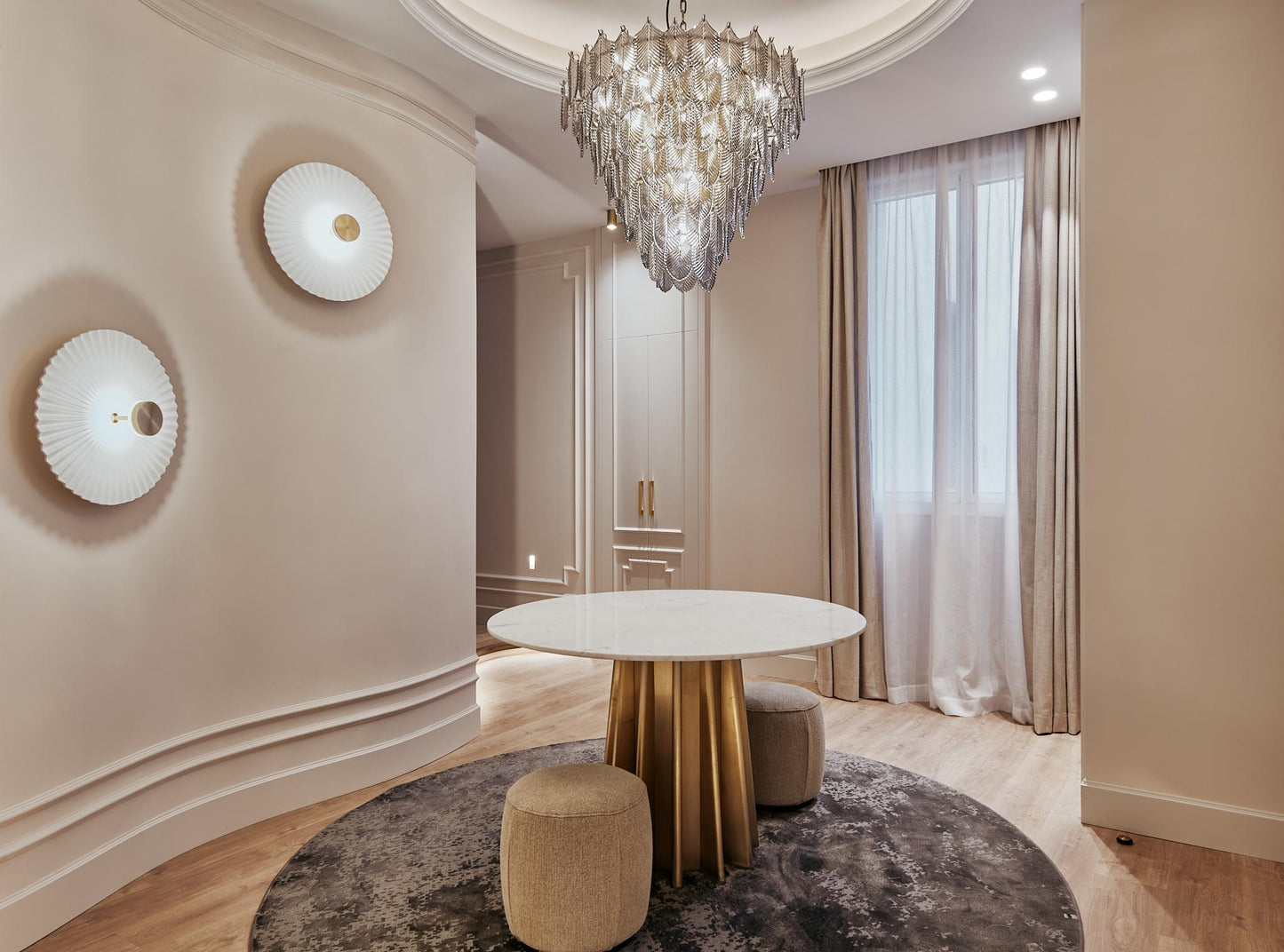 Piso de lujo en Madrid con 5 balcones en la calle Argensola