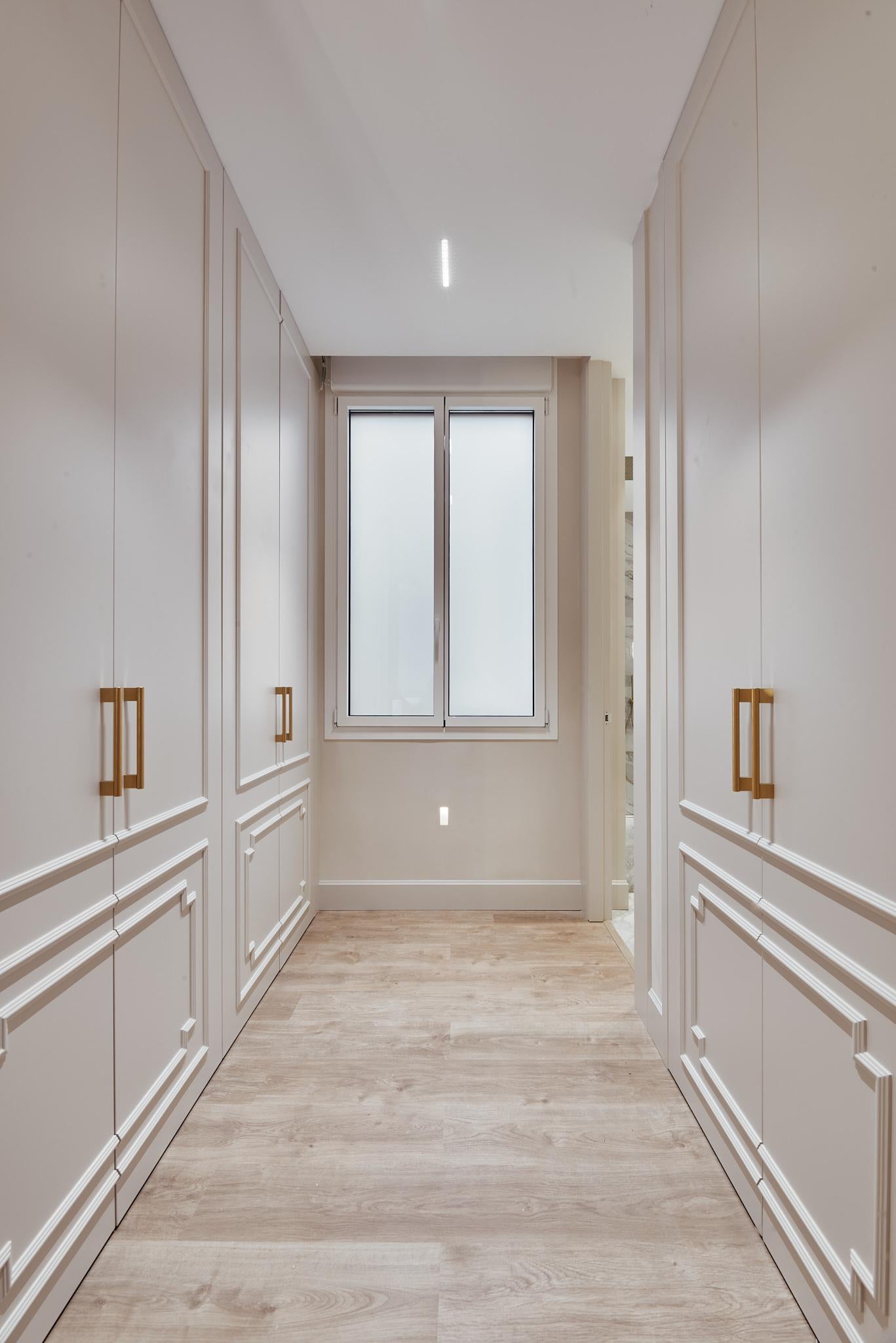 Piso de lujo en Madrid con 5 balcones en la calle Argensola